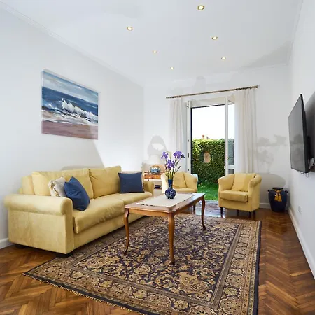 Parkside Oasis Apartment
